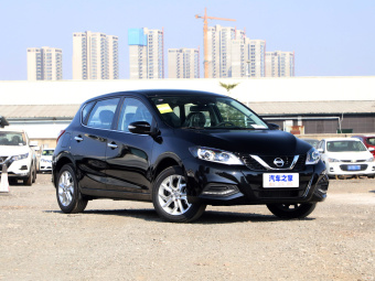 Nissan Tiida Smart 1.6L CVT