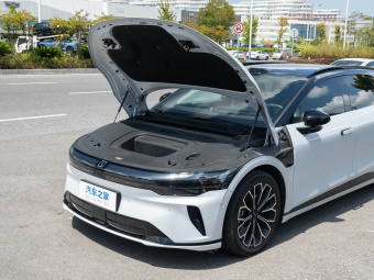 Zeekr 007GT 2025 AWD Intelligent Driving Edition 75kWh