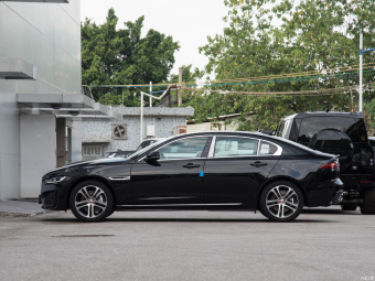 Jaguar XEL R-Dynamic S Progressive Sports P250