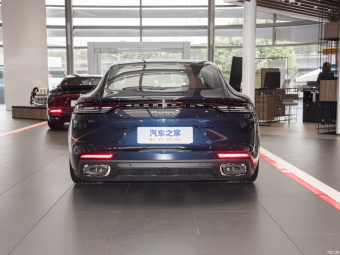 Porsche Panamera 4 Executive