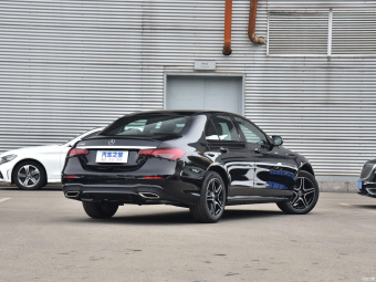 Mercedes-Benz E-Class 260 Limousine Fashion Dynamic