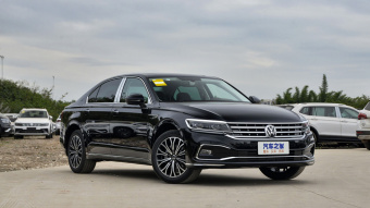 VW Phideon Deluxe 380TSI