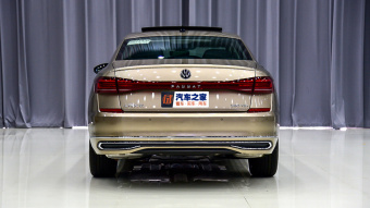 VW Passat Ultimate 380TSI