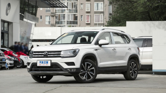 VW Tharu Flagship 4Motion 330TSI
