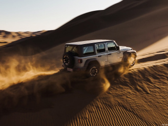Jeep Wrangler Sahara 2.0T 4xe 4D