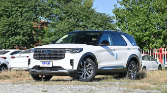 Ford Explorer Fashion Plus EcoBoost 285 6 Seat