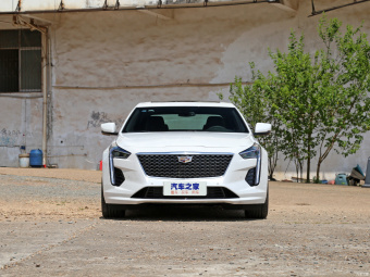 Cadillac CT6 Luxury 28T