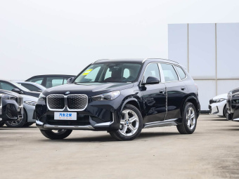 BMW iX1 2025 eDrive25L X Design