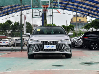 Toyota Avalon Hybrid 2024 Dual Engine 2.5L XLE Premium Edition