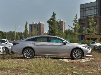 Toyota Avalon Hybrid 2024 Hybrid 2.0L Premium Edition