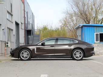 Porsche Panamera Executive