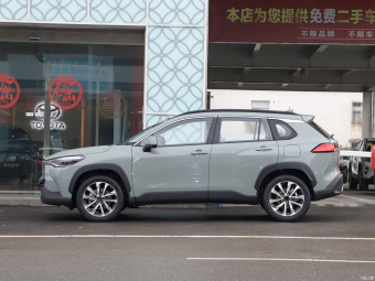 Toyota Corolla Cross Flagship 2.0L