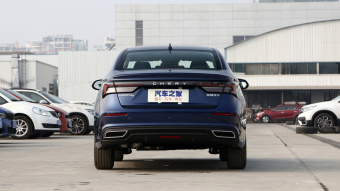 Chery Arrizo 5 Plus Xiao Ai 1.5L-MT