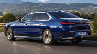 BMW 7 Series 750e xDrive Design Pure Excellence
