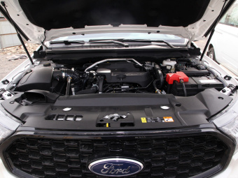 Ford Everest Luxury Sport 2.3T AWD 7 Seats