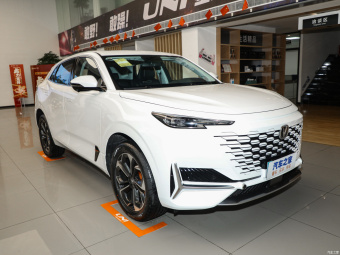Changan UNI-K Blue Whale Excellent iDD 1.5T 130km
