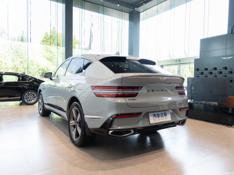 Genesis GV80 Coupe Luxury AWD