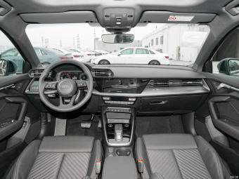 Audi A3L Limousine Elegance Fashion 35 TFSI