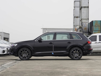 Audi Q7 2025 55 TFSI Quattro S line Premium