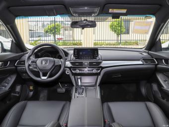 Honda Inspire Elegant 260TURBO