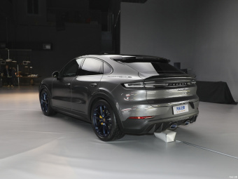 Porsche Cayenne Coupé Turbo GT