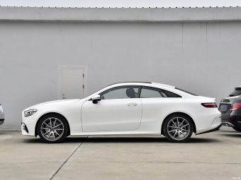 Mercedes-Benz E-Class 260 Coupé