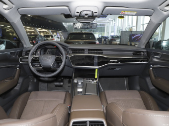 Audi A7L Dreamy Future 45 TFSI