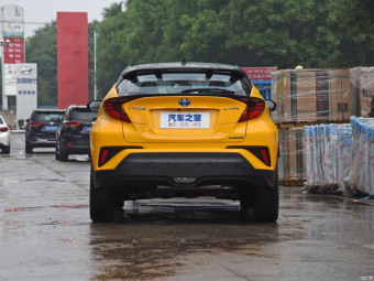 Toyota C-HR Hybrid Deluxe 2.0L E-CVT