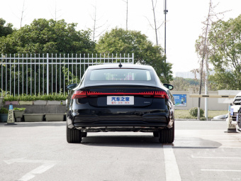Audi A7 Premium 55 TFSI Quattro