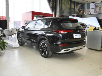 Mitsubishi Outlander Excellence 1.5T CVT AWD