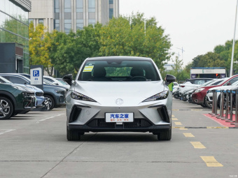 MG Mulan Luxury 425km