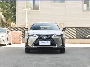 Lexus UX 300h Explore