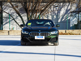 BMW 8 Series 840i Cabrio M Sport