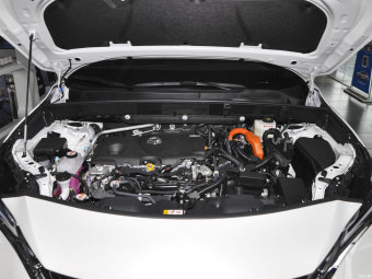 Toyota Harrier Hybrid Exclusive 2.5L CVT