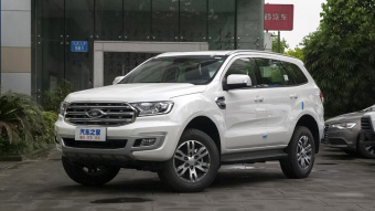 Ford Everest Luxury 2.3T AWD 5 Seats