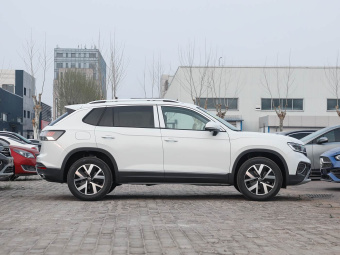 VW Tayron 2026 Facelifted 30 millionth unit premium 300TSI