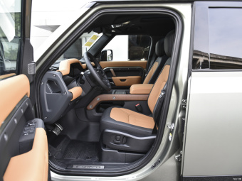 Land Rover Defender 110 X P400