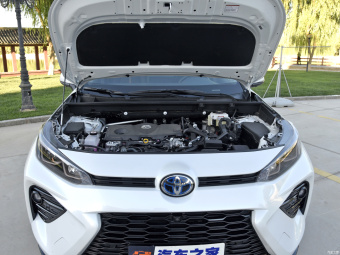Toyota Wildlander Hybrid Knight 2.5L E-CVT 2WD