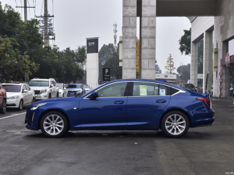 Cadillac CT5 Fashion 28T