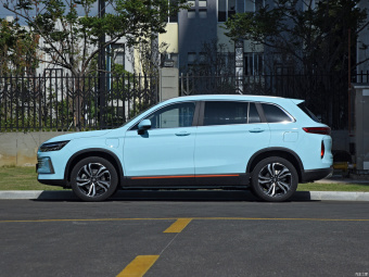 Skyworth HT-i Zhiyuan 1.5L PHEV 115KM