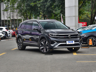 VW Talagon R-Line 7 seats 4Motion 380TSI