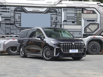 Voyah Dreamer Flagship PHEV