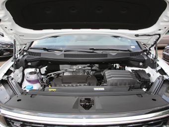 VW Talagon R-Line 6 seats 4Motion 380TSI