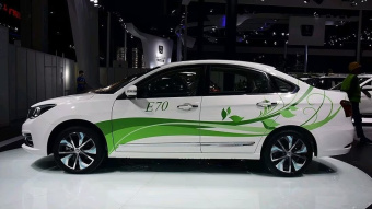Dongfeng E70
