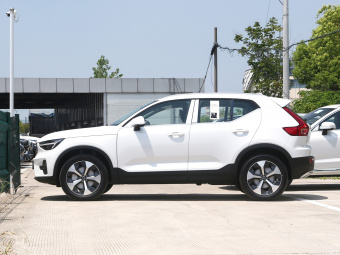 Volvo XC40 B4 AWD Zhiyuan Luxury
