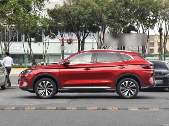 BYD Song Plus EV Flagship + 605КМ