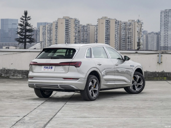 Audi e-tron Selection 50 Quattro