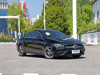 Mercedes-Benz CLA-Class 200