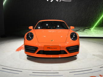 Porsche 911 Carrera