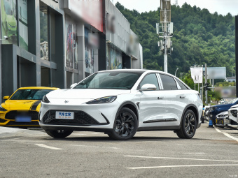Arcfox α-S 525 Forest 175kW